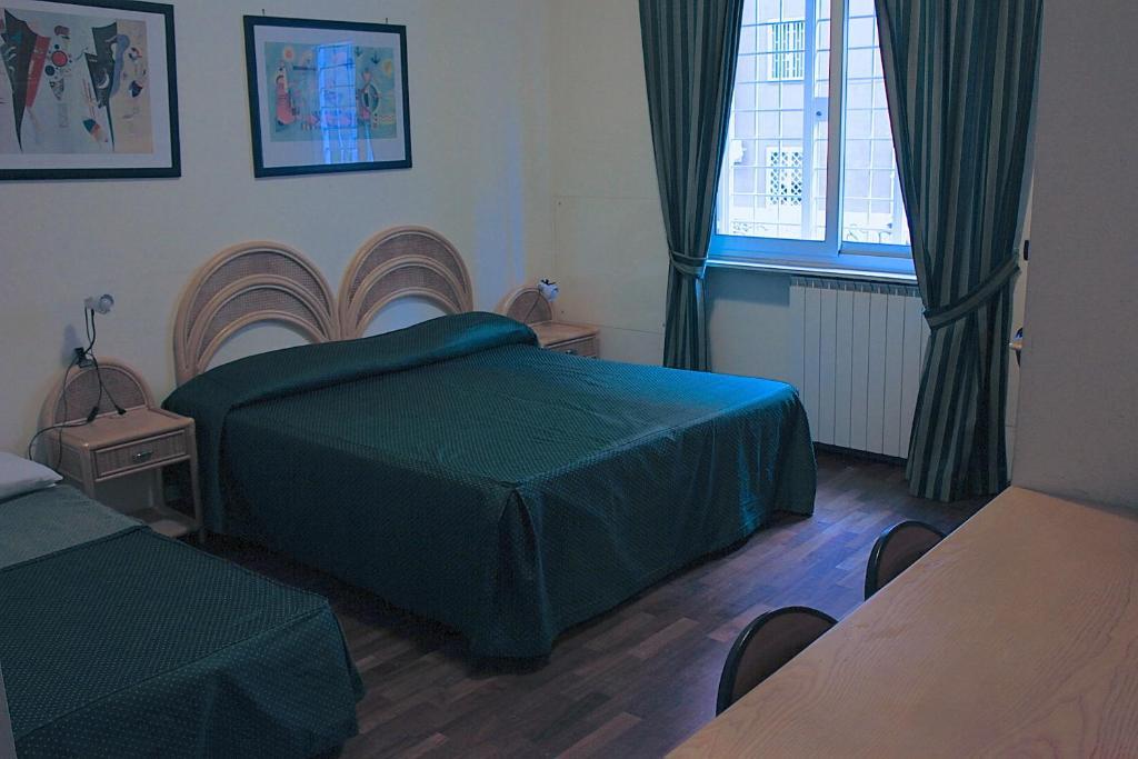 Tourist House Roma Aparthotel ห้อง รูปภาพ