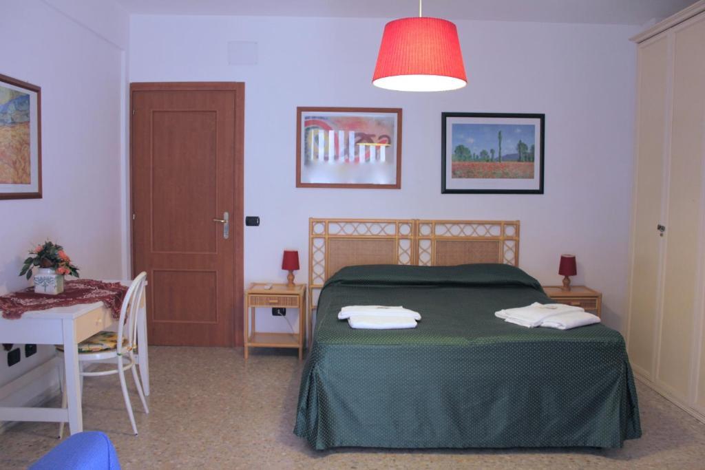 Tourist House Roma Aparthotel ห้อง รูปภาพ