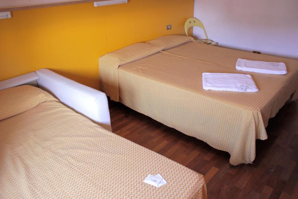 Tourist House Roma Aparthotel ห้อง รูปภาพ